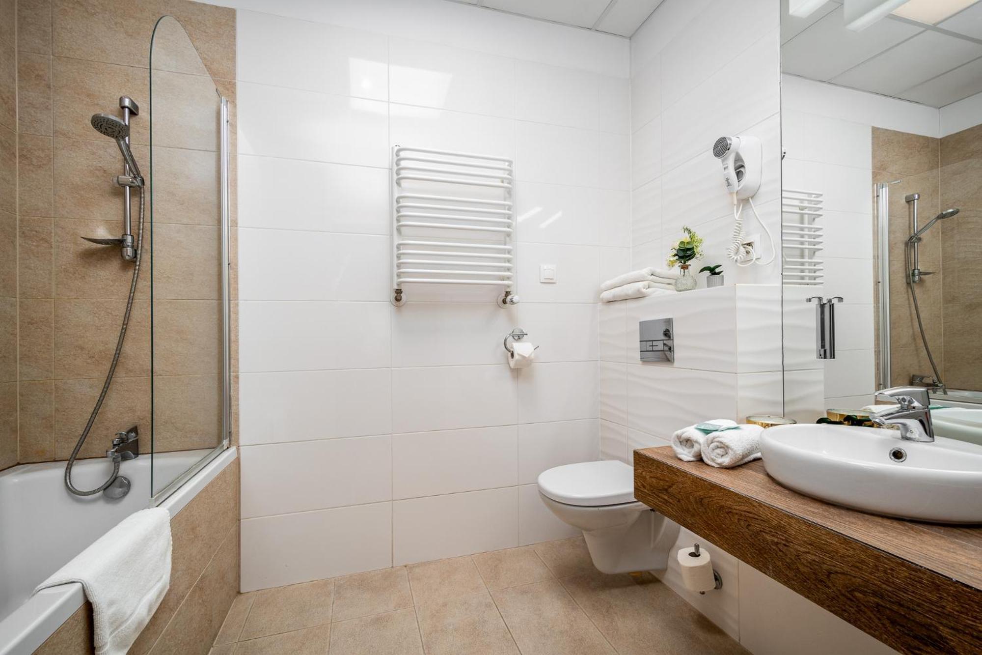 Al Jerozolimskie 216 Apart-Wawa วอร์ซอ ภายนอก รูปภาพ